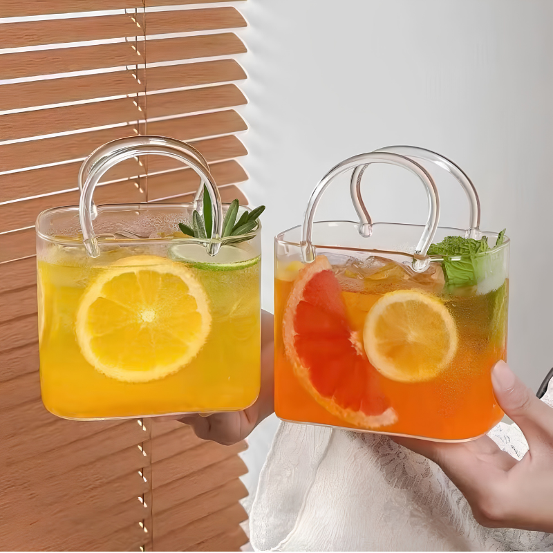 26oz The It-Girl Glass Handbag Tumbler Aesthetic Drinkware with Straw