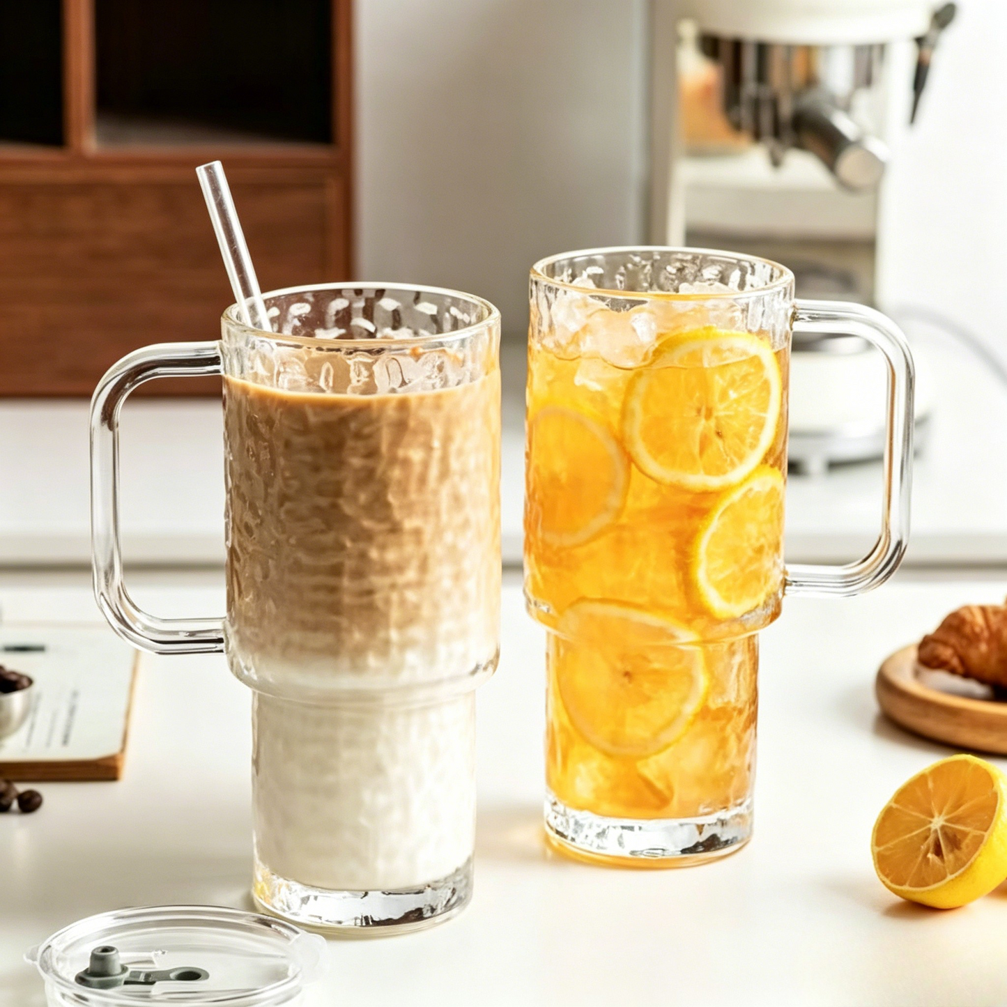 26oz Ribbed Glass Tumbler with Handle & Lid